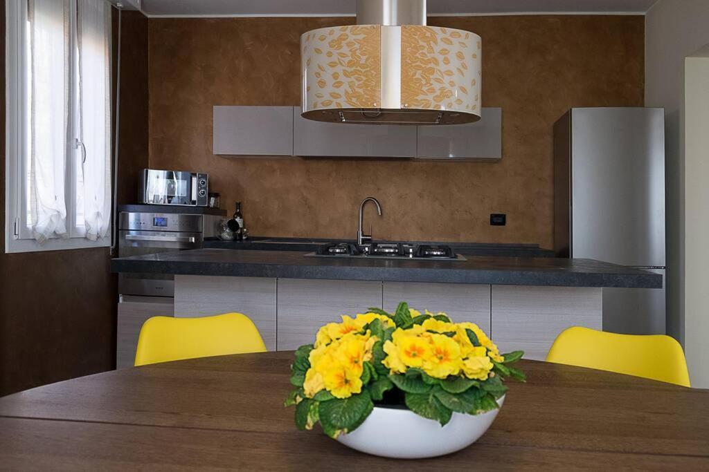 Appartamento Da Massi Como Exterior photo
